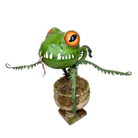 Bethany Lowe Froggy Fern - Picture 5 of 5